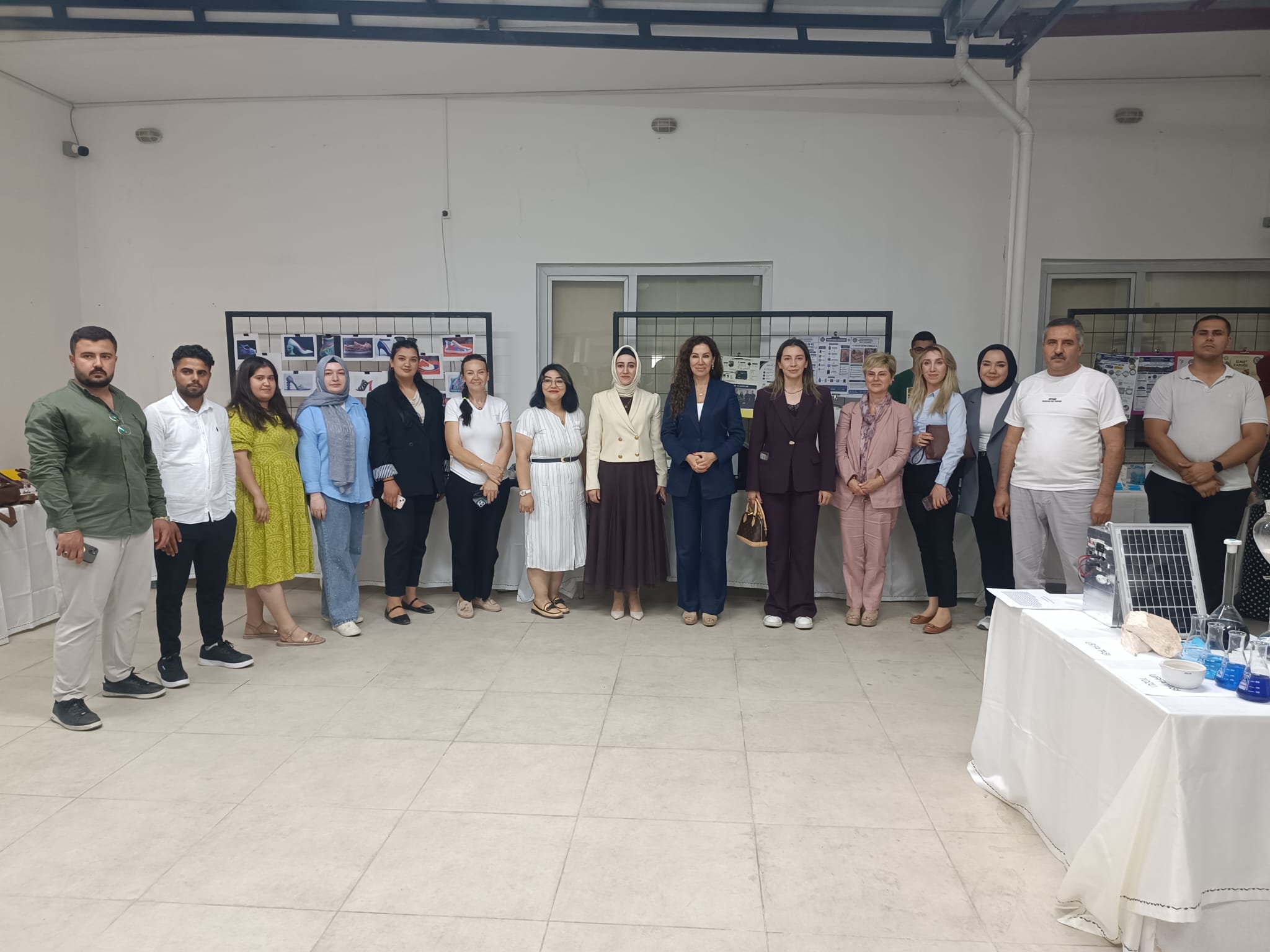 GAİA Kadın Sanayi Platformu ve Şanlıurfa Kadın Sanayi Platformu Temsilcilerinden Yıl Sonu Sergimize Ziyaret